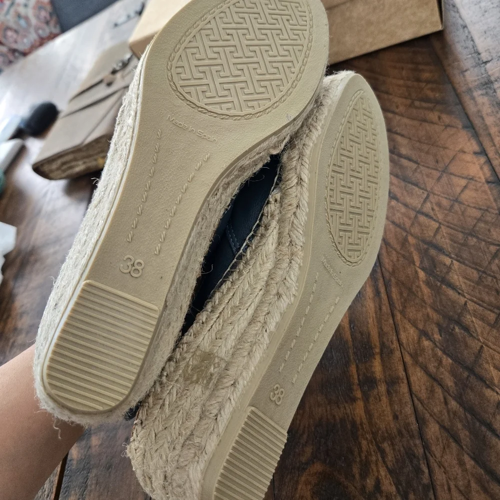 Toni Pons Bernia Women's wedge espadrilles in leather. Color: Ocean. Size US 7.5